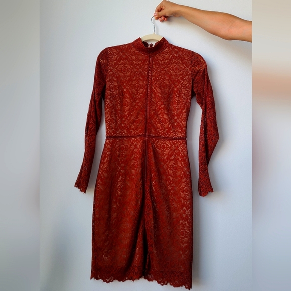 Wilfed Janvry Dress in Maroon - Picture 2 of 14